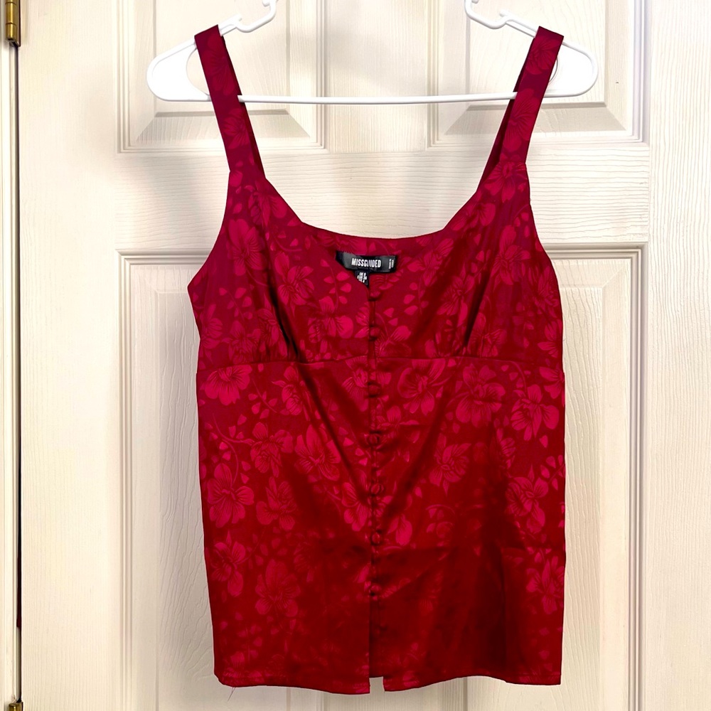 Missguided Red Sateen V-Neck, Sleeveless Top, Thin strap, button down, Size 4